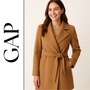 GAP Women's Camel Coat | Neutral Fall Winter Outerwear | Small